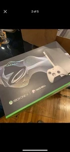 Xbox One X TACO BELL EDITION 1 TB W/ ELITE controller & 3 Months Live Game Pass - Picture 1 of 6