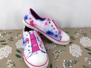 Falls Creek Factory Tie Dye Sneaker da bambina taglia 3 - Foto 1 di 10