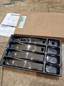 ORIGINAL NEU NISSAN QASHQAI 2010- CHROM TÜRGRIFF ABDECKUNGEN ZIERLEISTEN KIT 99998-55004 - Bild 1 von 3