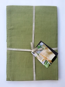 Libeco Belgium Linen Blend Tablecloth Grass Green 61” x 98” – NEW - Picture 1 of 3