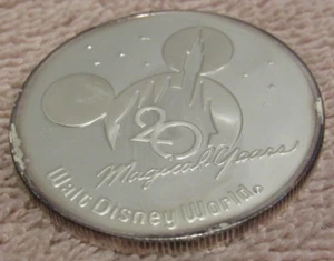 1991 Walt Disney World 20 Magical Years 1 Troy Oz .999 Silver Round Proof - Picture 1 of 2