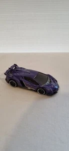 Hot Wheels Lamborghini Veneno Purple Hypercar 2013 Hot Wheels 1186 MJ - Picture 1 of 3