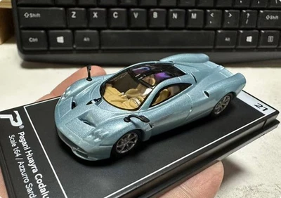 Coches de carteles 1:64 Pagani Huayra Codalunga Diecast modelo coche neumáticos de goma nueva tarjeta Foto 1 de 4