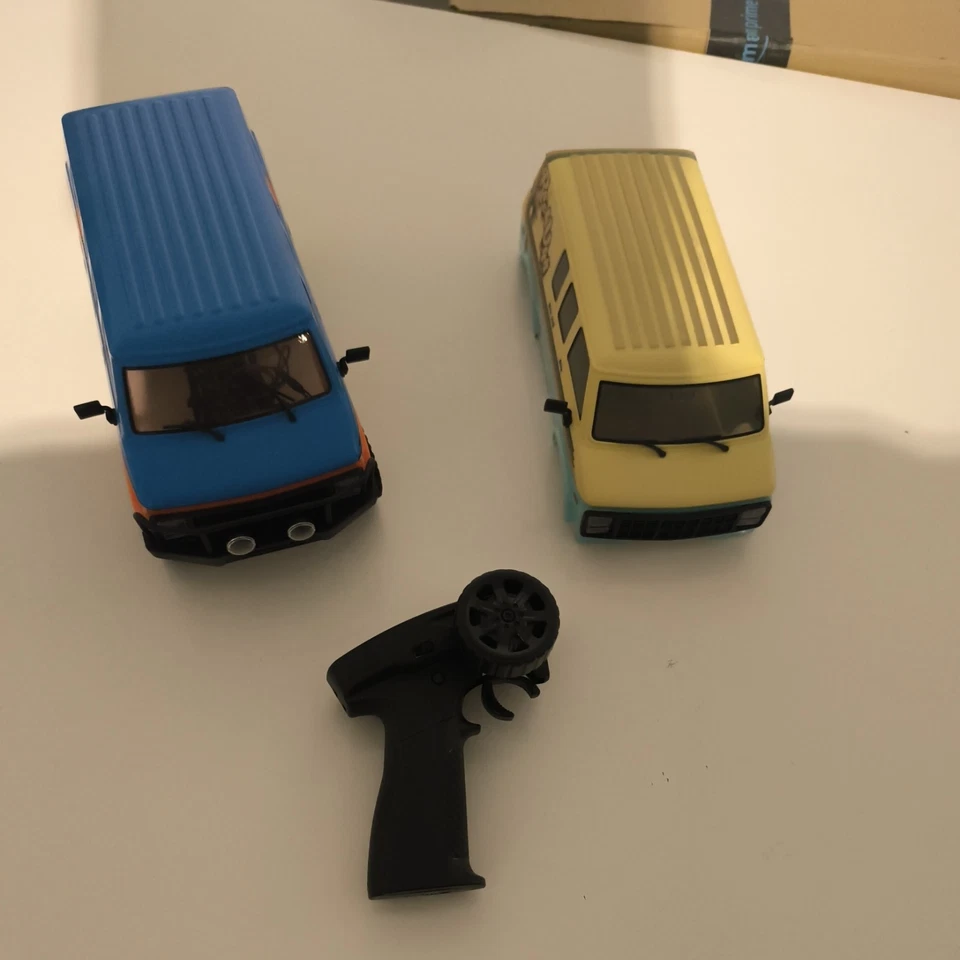 Hobby Plus RockVan V2 Brushed 1:18 RC Modellauto Elektro Crawler Allradantrieb - Bild 1 von 4