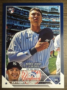 2023 Topps Update Series - Rookie Debut Anthony Volpe #US77 Royal Blue (RC) - Bild 1 von 2