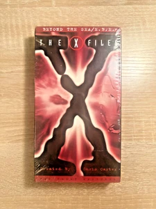 The X-Files Beyond The Sea E.B.E. VHS 1996 David Duchovny Gillian Anderson NEW - Picture 1 of 7