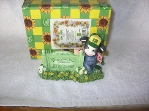 Mary's Moos Moo, John Deere Signage, Welcome Sign w/Flowers B/N/I/B READ NOTE - Picture 1 of 1