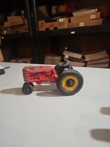 Vintage Antique Toy Slik 1/16 Massey Tractor With Driver - Picture 1 of 8