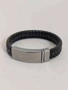 Things Remembered Custom Engraved Love Bracelet – Real Leather "M ❤️ A" - Picture 1 of 3