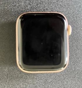 Apple Watch SE 1st Gen 44mm Aluminum, GPS unlocked - Zdjęcie 1 z 5