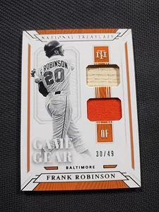 National Treasures Game Gear Dual Relic Frank Robinson 2019 Salón de la fama/49 #GGM-FR⚾⚾💥 - Imagen 1 de 3