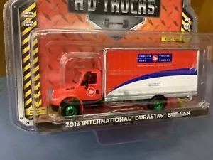 Chase International Durastar Box Van Canada Post 1:64 Greenlight macchina verde - Foto 1 di 2