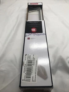 **Delta Trillian 18 pulgadas Toallero 74318-SS Vigilancia en Acero Inoxidable*** - Imagen 1 de 7