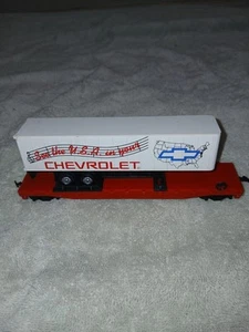 Model Power HO Chevrolet 50’ Flat Car With Trailer, Couplers, Box See The U.S.A. - Picture 1 of 9