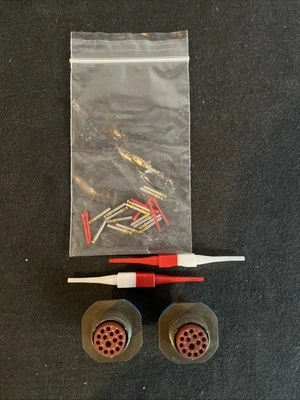 MS3474W14-15SW Connector Elect Includes Some Contacts 1 Lot Of 2 - New Old Stock - Image 1 of 4