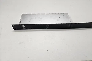 Multiacoplador de expansión de radio bidireccional RFI RX0696-3008-31B 60-960 MHz - Imagen 1 de 7