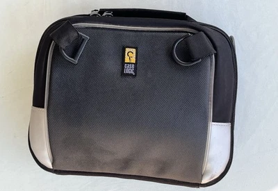 Reproductor de DVD portátil Venturer PVS3361 con batería, adaptadores de CA/CC y estuche - probado Foto 1 de 4