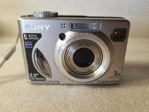 Sony Cybershot 3x Optixal Zoom Model DSC-W5 Parts Only - Picture 1 of 2