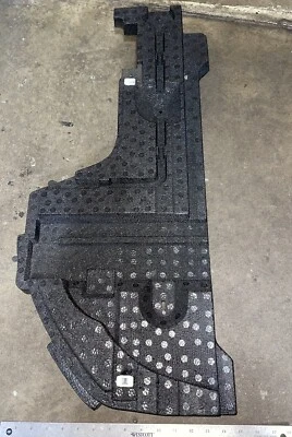 Espaçador de compartimento de pneu sobressalente para carga esquerda Subaru Outback 2011 95086AJ03A - Imagem 1 de 2