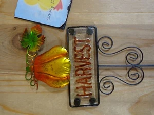 Pumpkin Plant Stake HARVEST GLASS BANNER Orange Green 12" Metal  - Picture 1 of 3