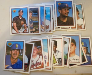 (23) DIFFERENT 1989 BOWMAN BASEBALL ROOKIE CARDS SEE SCAN - Picture 1 of 2