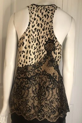 Camiseta sin mangas para mujer Lily blanca talla pequeña Foto 1 de 4