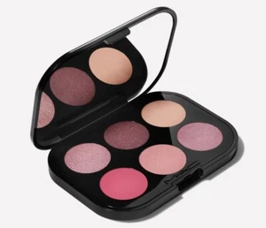 CONNECT IN COLOUR EYE SHADOW PALETTE: ROSE LENS - RRP $86 - Picture 1 of 2