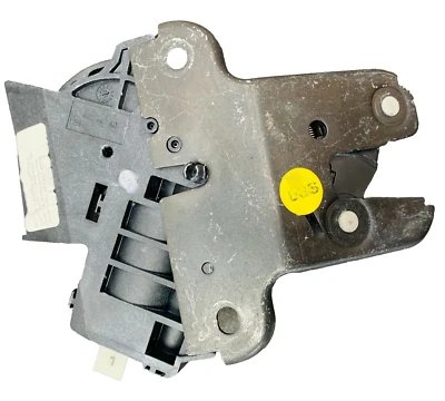 05-11 Audi A6 Quattro atuador de trava tampa traseira do porta-malas fabricante de equipamento original 4E0827505C - Imagem 1 de 4