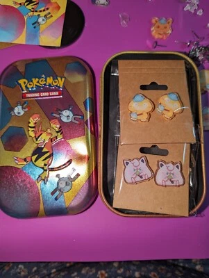 PENDIENTES POKEMON!  ¡2 pares y una lata de Pokémon!! Foto 1 de 4