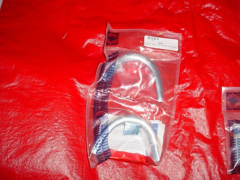 Nova Chevy II 1966 1967 cuarto trasero ventana cromo par de molduras Foto 1 de 1