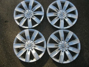 4 Stück VW Radkappen, 5NA 601 147 B, mit Gebrauchsspuren, siehe Bilder, - Bild 1 von 6