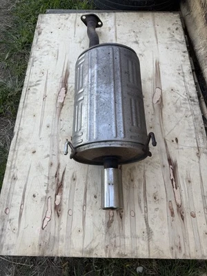 2002-06 ACURA RSX - BASE - TUBO SILENCIADOR DE ESCAPE DE FÁBRICA - FABRICANTE DE EQUIPAMENTO ORIGINAL DE FÁBRICA - Imagem 1 de 4