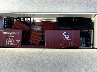 Nice Branchline Blueprint Series Mixed Roads 50’ Box Car Kits - Image 1 of 4
