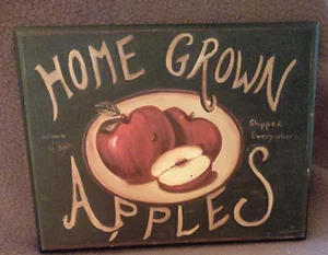 Apfel Holz Schilder - Home Grown schwarzes Schild, goldene Schrift, rote Äpfel. 8 x 6.    - Bild 1 von 6