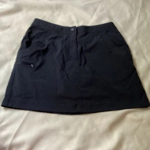 L.L.Bean Women’s Cargo Skort Black Adjustable Waist Nylon Polyester Sz 4 - Picture 1 of 11