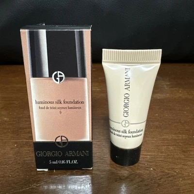 Giorgio Armani Luminous Silk Foundation Shade 9 Travel Sample 5ml .16oz - Image 1 of 2