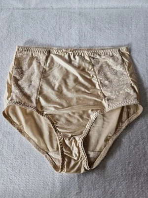 Formador Bali para mujer beige estilo DBBF / DBB3 talla grande 7 Foto 1 de 4