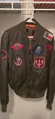 TOP GUN® OFFICIAL B-15 MEN’S FLIGHT BOMBER JACKET WITH PATCHES Sz-large - Image 1 of 4
