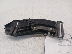 08-15 INFINITI G37/Q60 Coupe Driver Headlamp Bracket OEM 62561JL00A - Picture 1 of 12