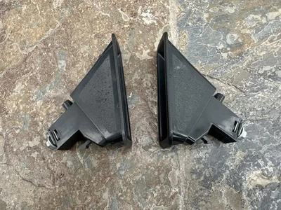 Dodge Ram 2500 2020 2021 2022 luces de matrícula LED OEM 68384255AB 68384254AB Foto 1 de 4