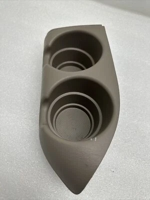 2004-2010 TOYOTA SIENNA ЗАДНЯЯ ЛЕВАЯ ПАНЕЛЬ ПОДСТАКАННИК OEM - Изображение 1 из 4