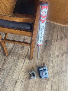 scotty cameron futura 6m putter 34” with headcover