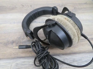 beyerdynamic DT 770 Pro 80-ohm Closed-back Studio Mixing Headphones - Picture 1 of 2