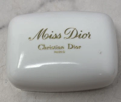 JABÓN CHRISTIAN DIOR MISS DIOR 80G Nuevo Con Estuche De Plástico Foto 1 de 4