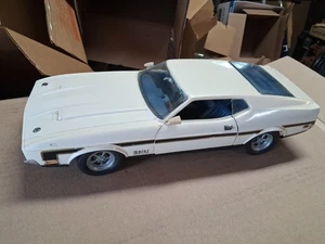 Ford Mustang Mach 1 in 1:12 scale | Doyusha | RARE - Picture 1 of 21