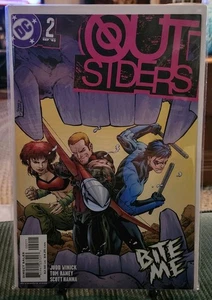 OUTSIDERS #2 (2003 DC COMICS) NM  - Photo 1/1