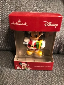Hallmark Disney Mickey Mouse Árbol de Navidad Adorno 2015 - Imagen 1 de 4
