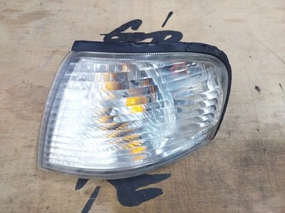 Nissan Sunny B15 Cornerlights Left Side 3418 - Image 1 of 4