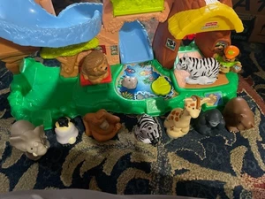 Fisher Price Little People 2011 Zoo Talkers Tree House Animal Jungle PlaySet - Picture 1 of 2