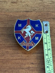 Vintage Kent Herren Club Emaille Pin Anstecker schönes schweres Sammlerstück 7L - Bild 1 von 2